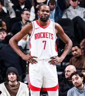 xingkong-恩比德三双马克西36+10，杜兰特空砍36分+干扰绝杀，76人力克火箭