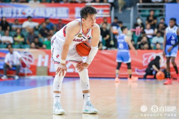 星空体育赛事-状态平平！郭艾伦2中1仅拿6分2板2助 4次失误